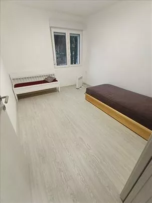 Tihomira Višnjevca 7 | 4zida.rs