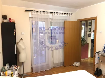 Cara Dušana | 4zida.rs