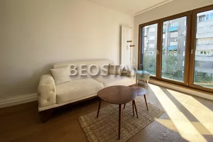 Sarajevska | 4zida.rs