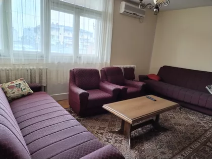 Stevana Sinđelića | 4zida.rs