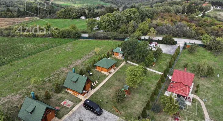 Turistički objekat | 4zida