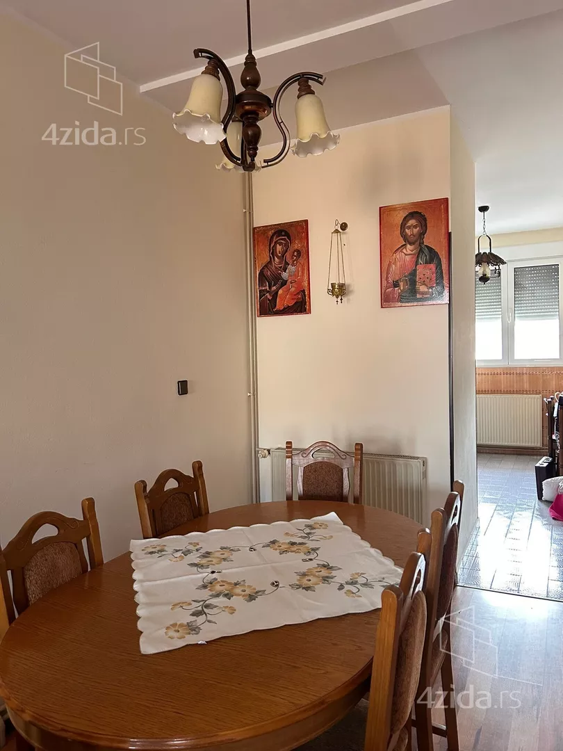 4-etažna kuća | 4zida