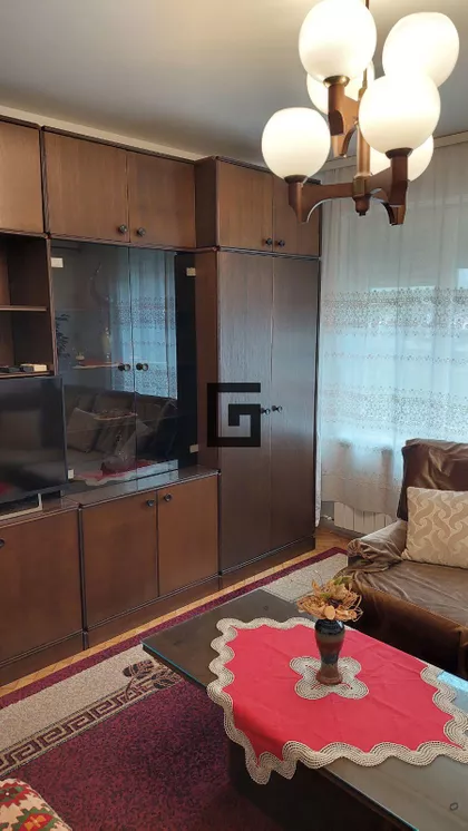 Cara Dušana | 4zida.rs