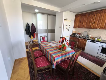 Bulevar Zona 1 | 4zida.rs