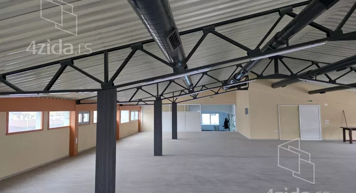 Poslovni prostor | 4zida