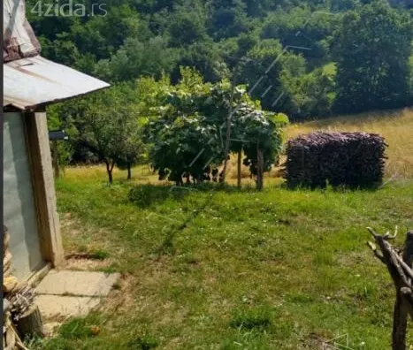 Plac | 4zida