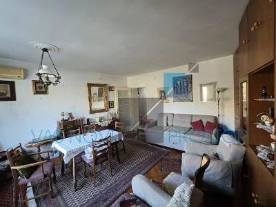 Venizelosova | 4zida.rs