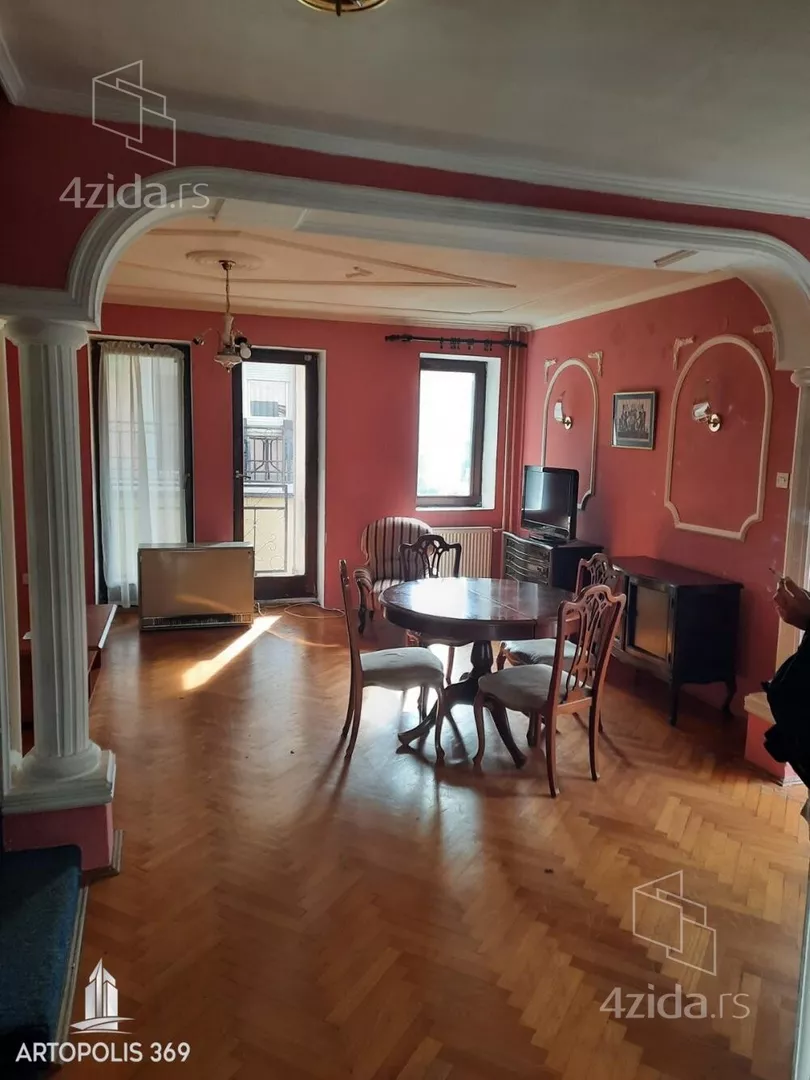 3-etažna kuća | 4zida