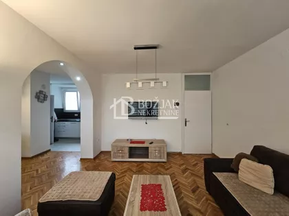 Bulevar Veljka Vlahovića | 4zida.rs