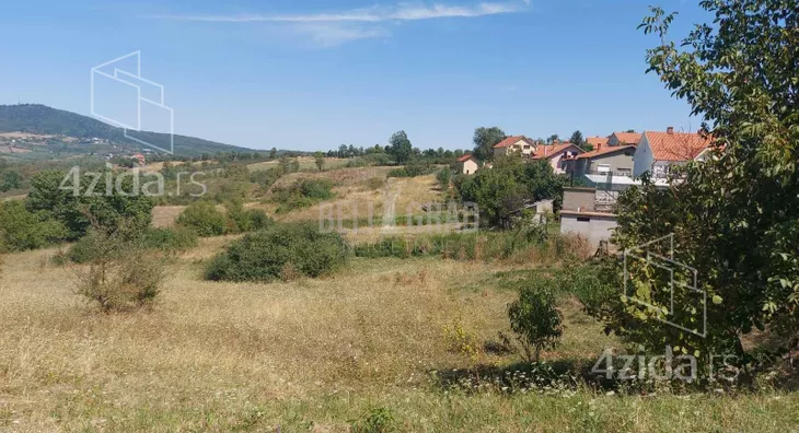 Plac | 4zida