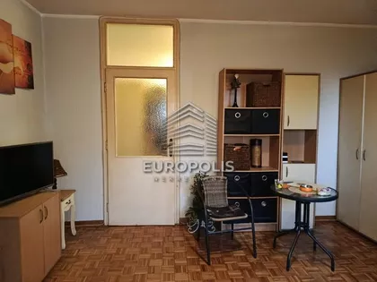 Jovana Isailovića | 4zida.rs