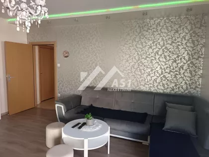 Kamenjar 3 | 4zida.rs