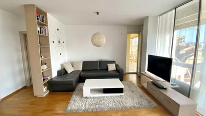 Petra Drapšina | 4zida.rs