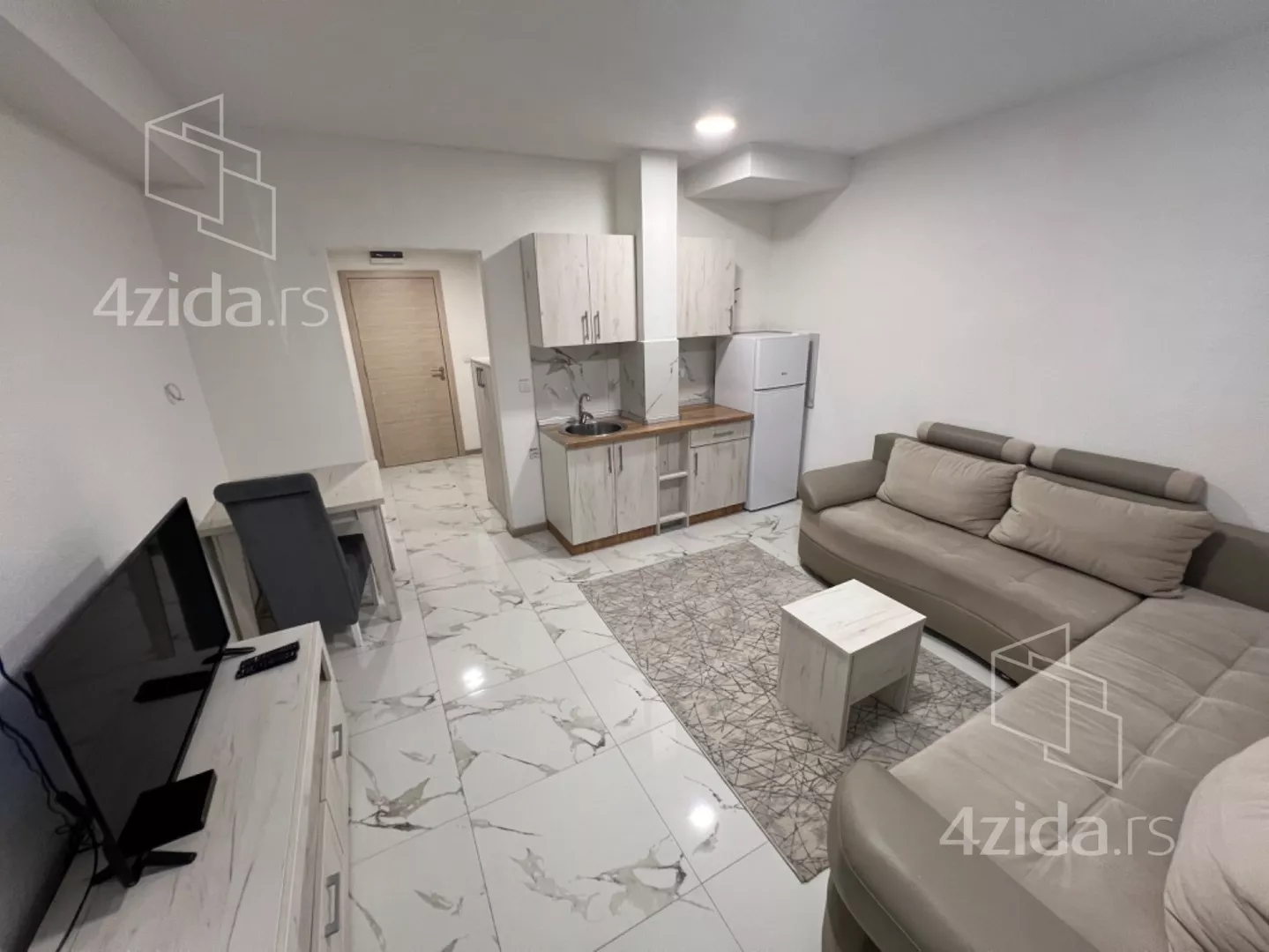 Garsonjera | 4zida