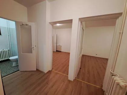 Rade Končara | 4zida.rs