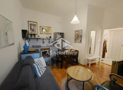 Knez Mihailova | 4zida.rs