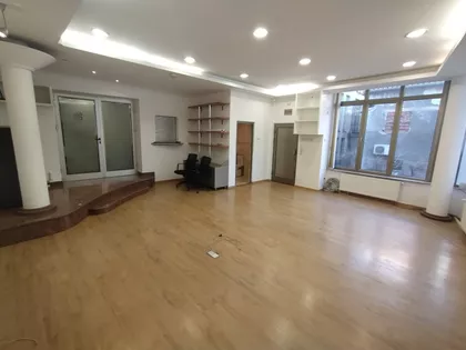 Obrenovićeva 25 | 4zida.rs