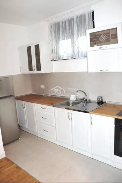 Čiče Romanijskog | 4zida.rs