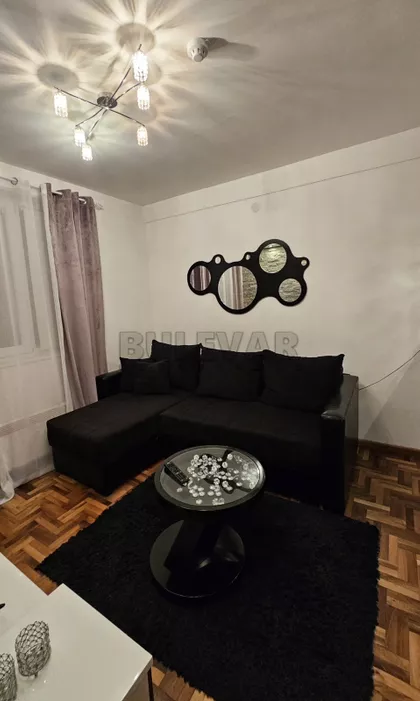 Stefana Prvovenčanog | 4zida.rs