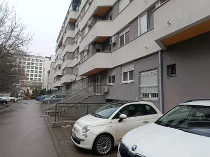 Cara Dušana | 4zida.rs