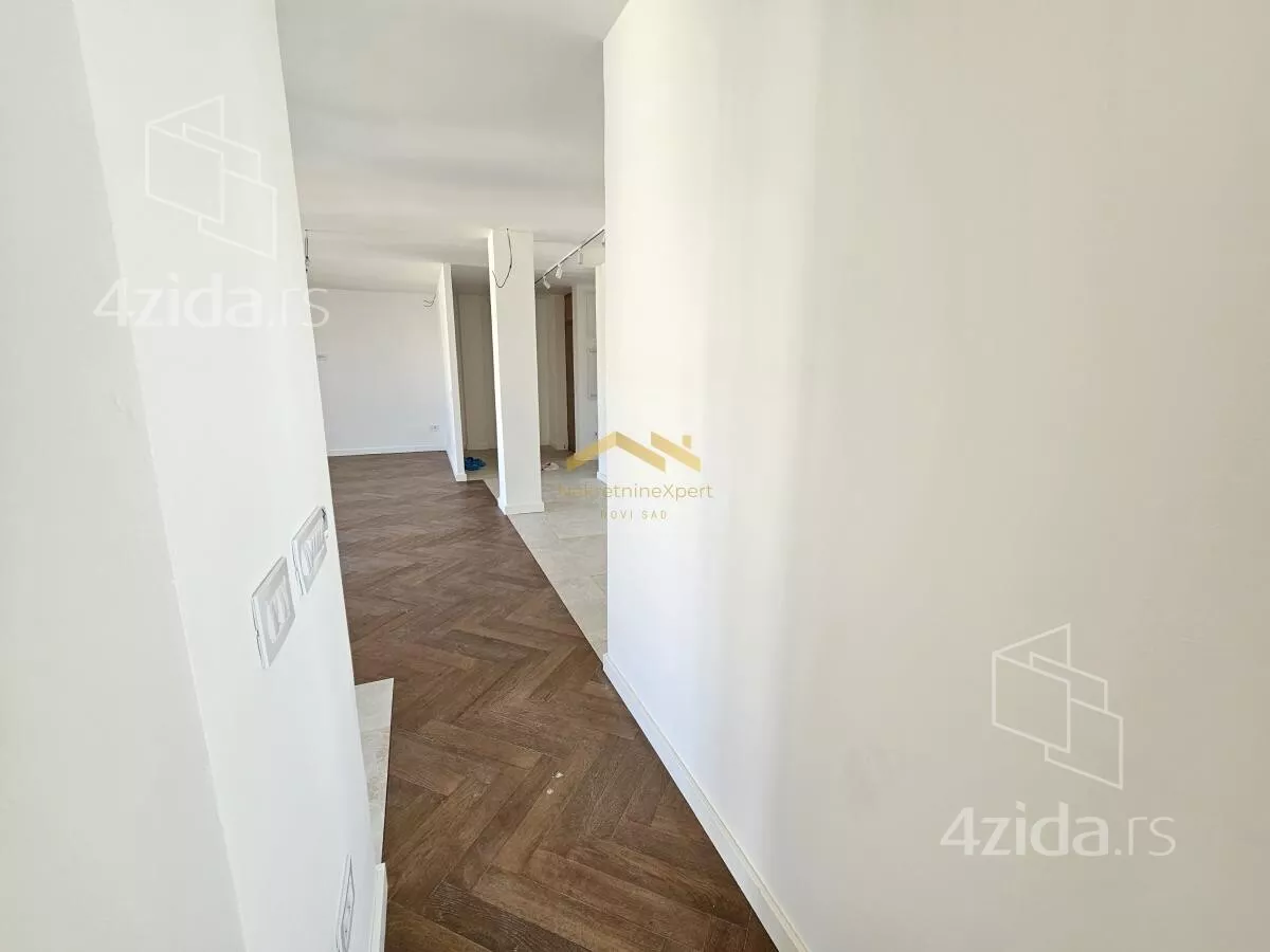 Četvoroiposoban stan | 4zida