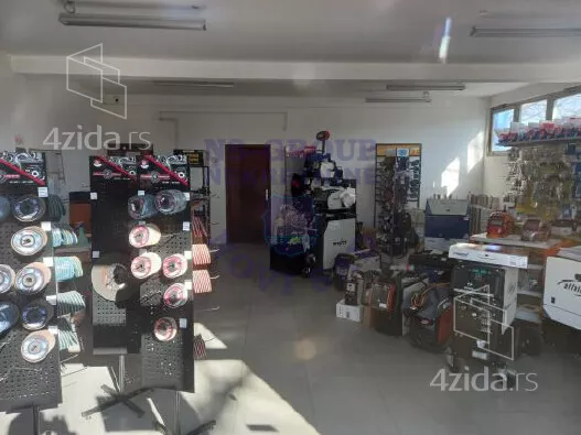 Lokal | 4zida