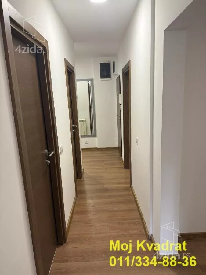 Petosoban stan | 4zida