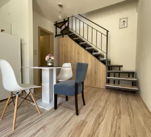 SKC Niš, Crveni Krst, Gradske lokacije, Niš, 2.5 stan | 4zida.rs