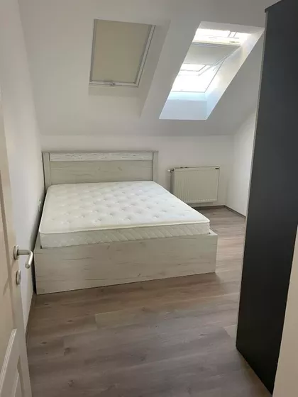 Karađorđeva | 4zida.rs