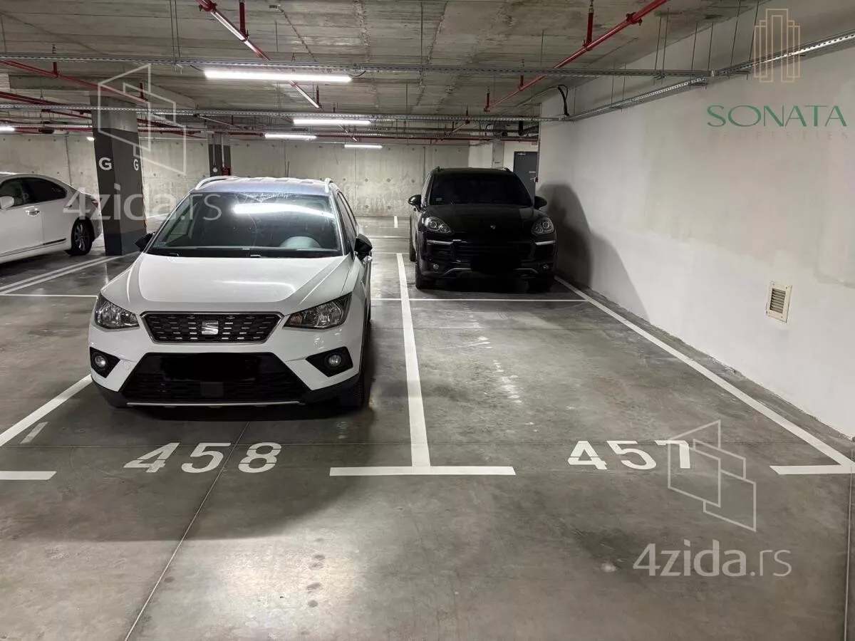 Garaža/Parking | 4zida