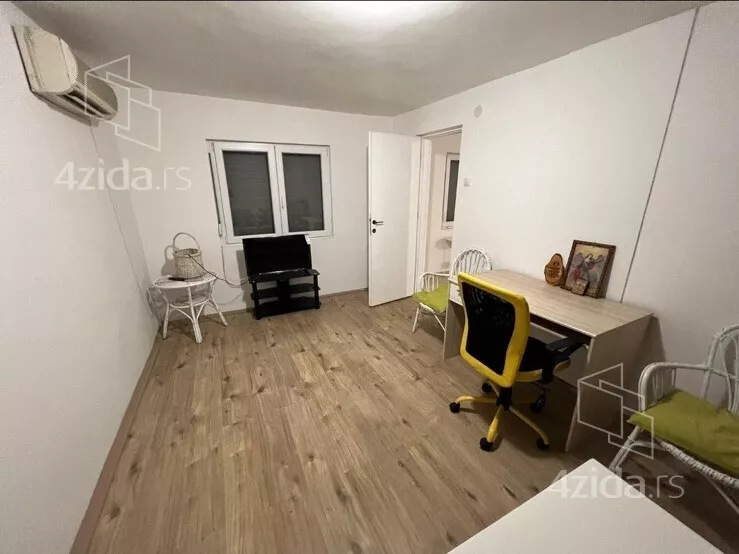 4-etažna kuća | 4zida