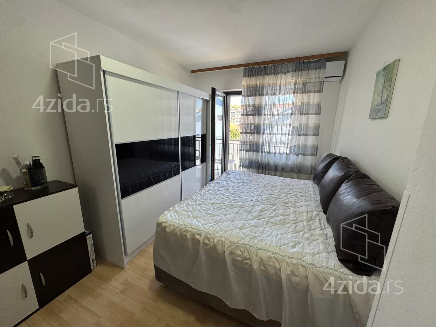 Garsonjera | 4zida