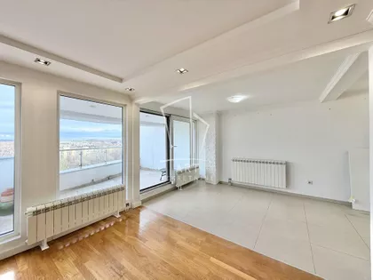 Vladana Desnice | 4zida.rs