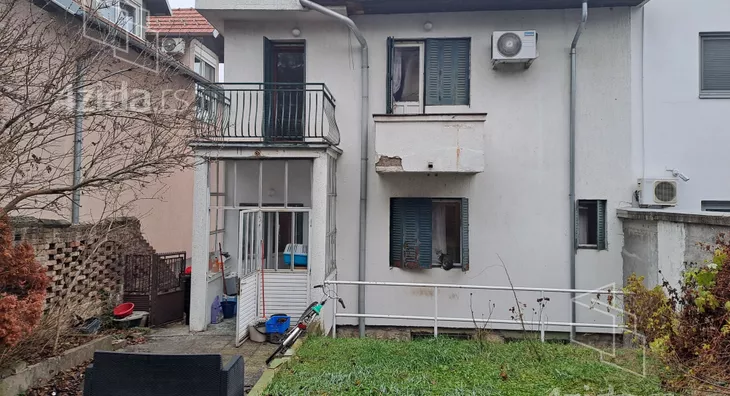 4-etažna kuća | 4zida