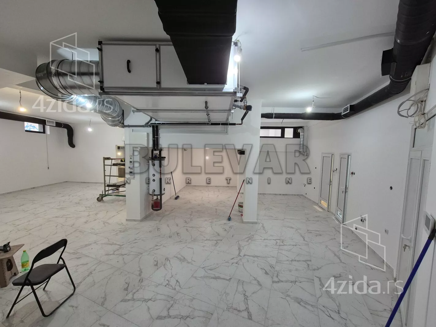 Lokal | 4zida