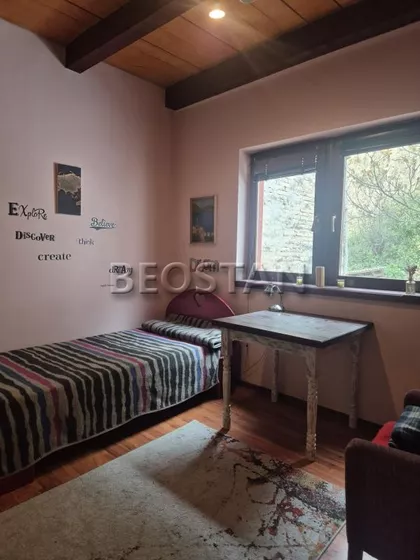 Cetinjska | 4zida.rs