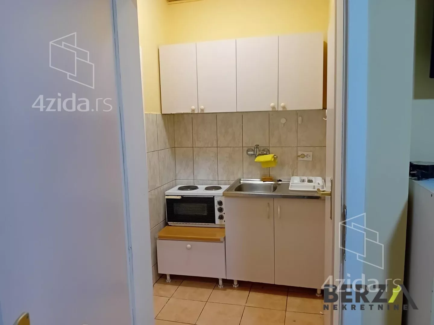 Garsonjera | 4zida