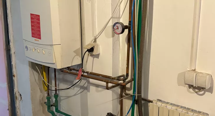 Poslovna zgrada | 4zida