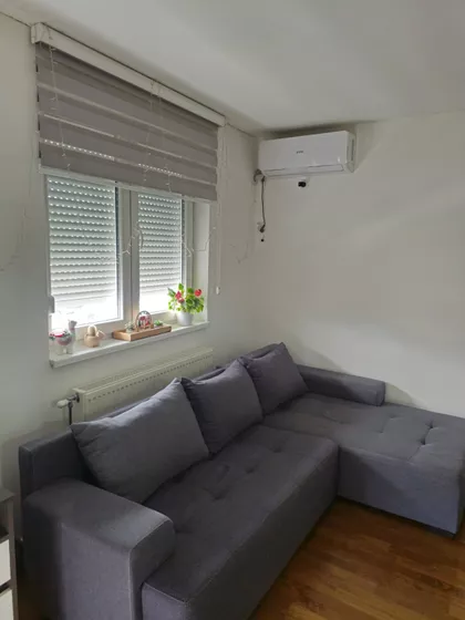 Milana A. Jovanovića Babe | 4zida.rs