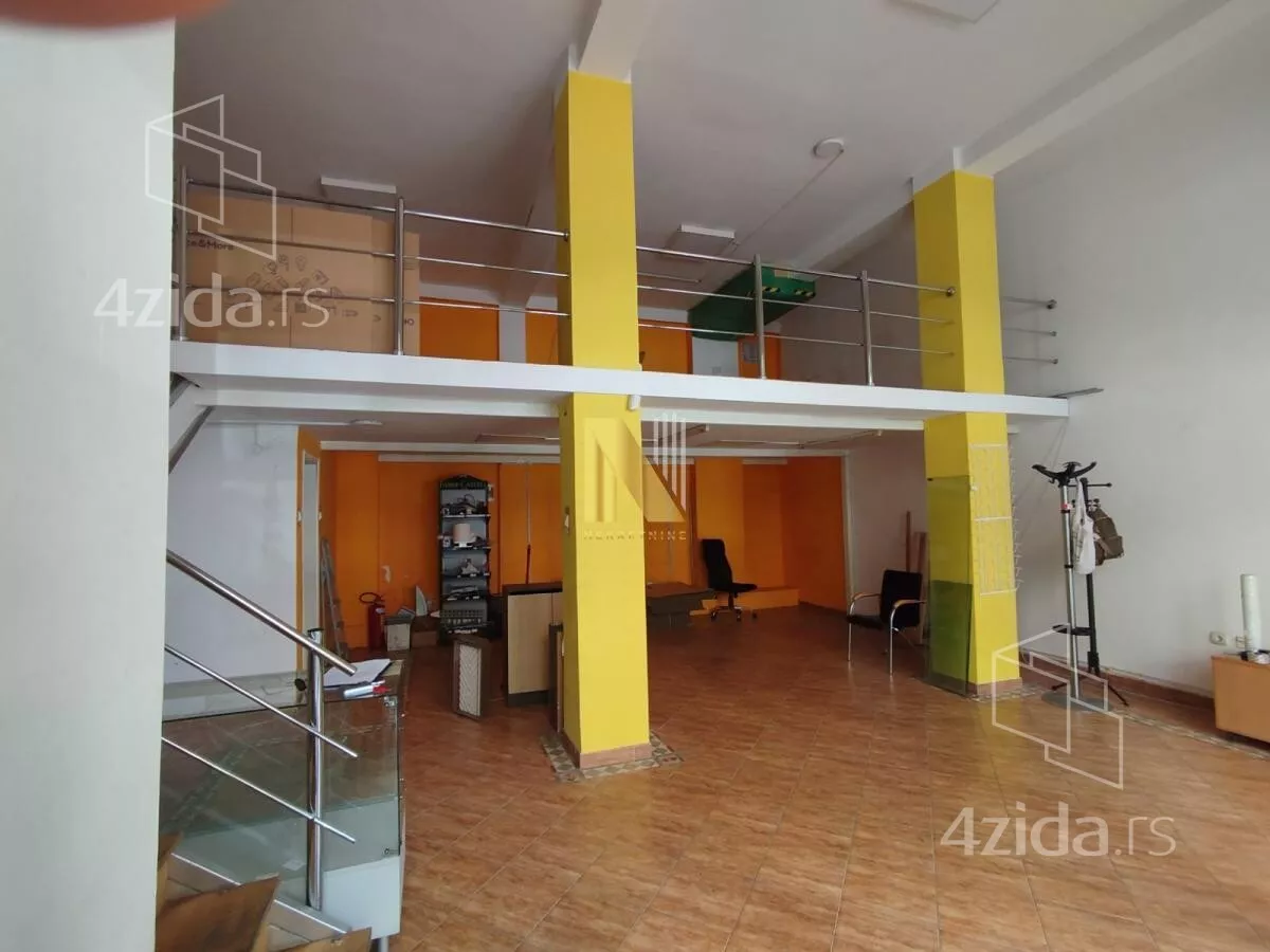 Lokal | 4zida
