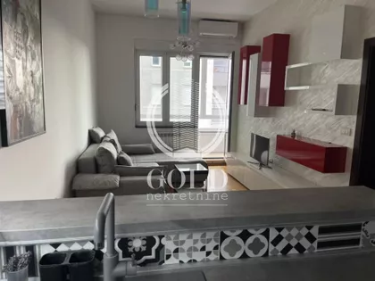 Bulevar oslobođenja | 4zida.rs