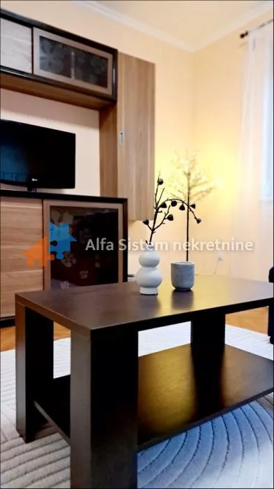 Lekino Brdo | 4zida.rs