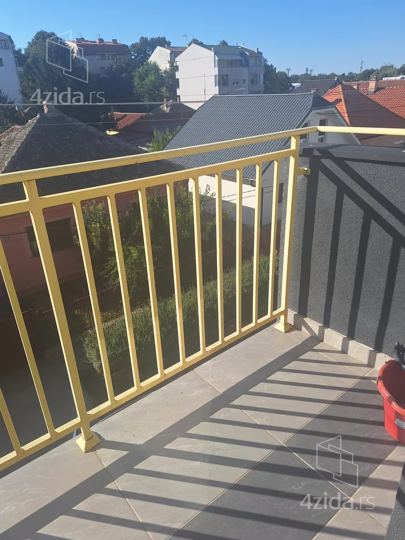 Garsonjera | 4zida