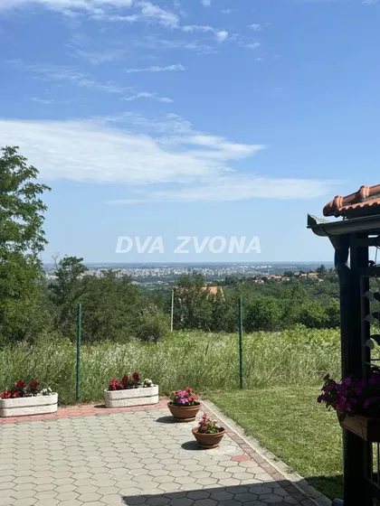 Popovica | 4zida.rs