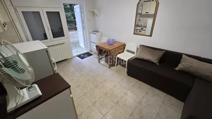 27. marta | 4zida.rs