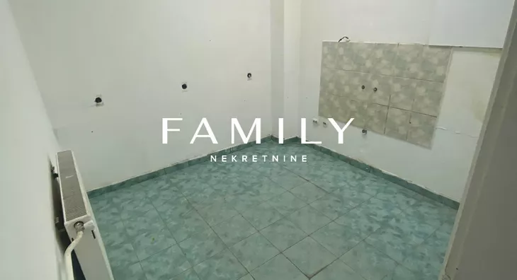 Lokal | 4zida
