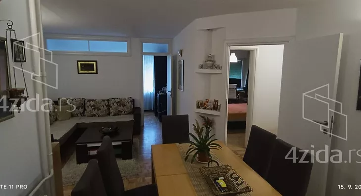 Troiposoban stan | 4zida