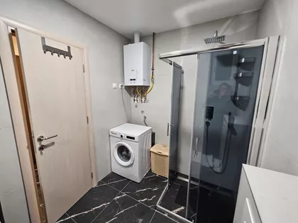 Božane Prpić | 4zida.rs