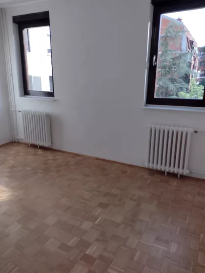 Vjekoslava Afrića | 4zida.rs