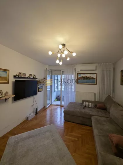 DANILA KIŠA | 4zida.rs